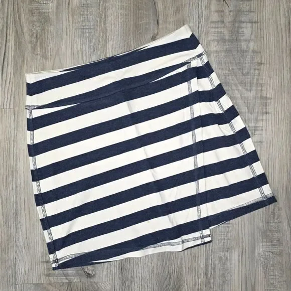 Athleta Navy & White Buttery Soft Wrap Skirt Size XS - Picture 2 of 6